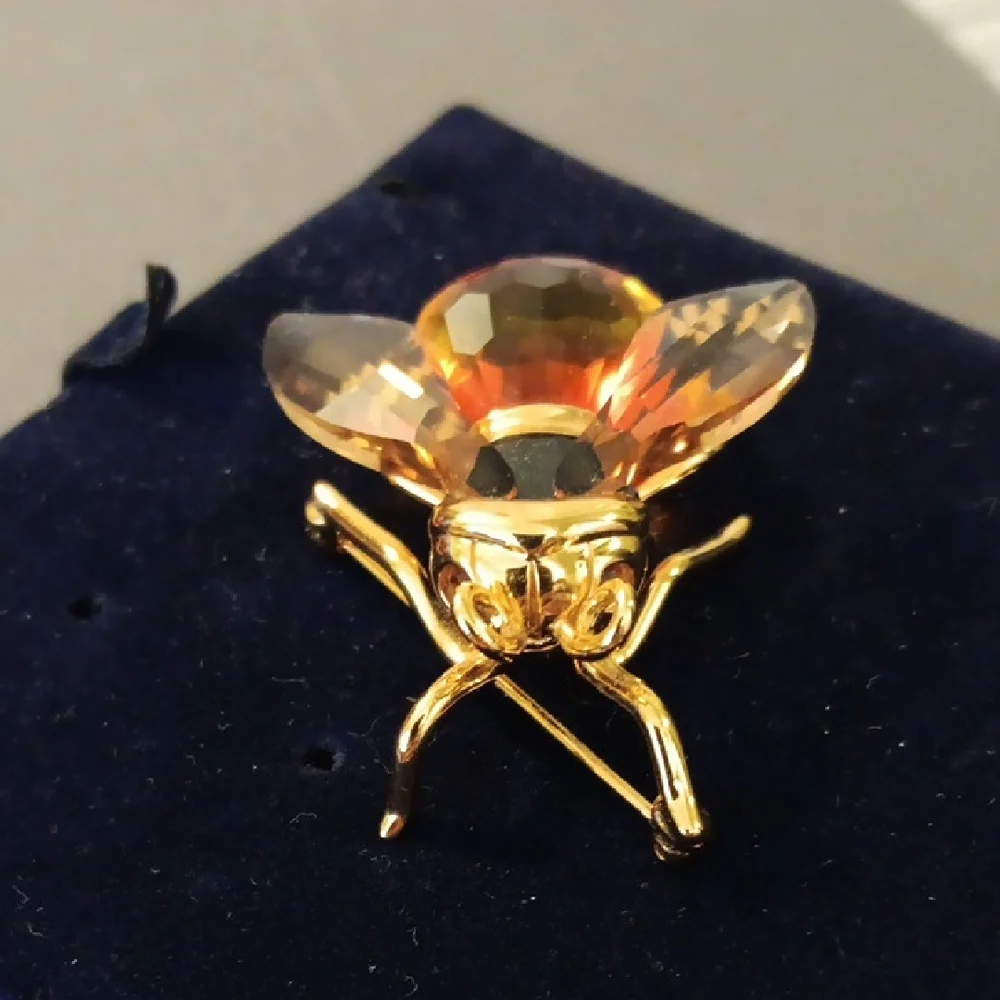 Daniel Swarovski Crystal Paradise Alipur Bumblebee Brooch - Picture 3 of 9